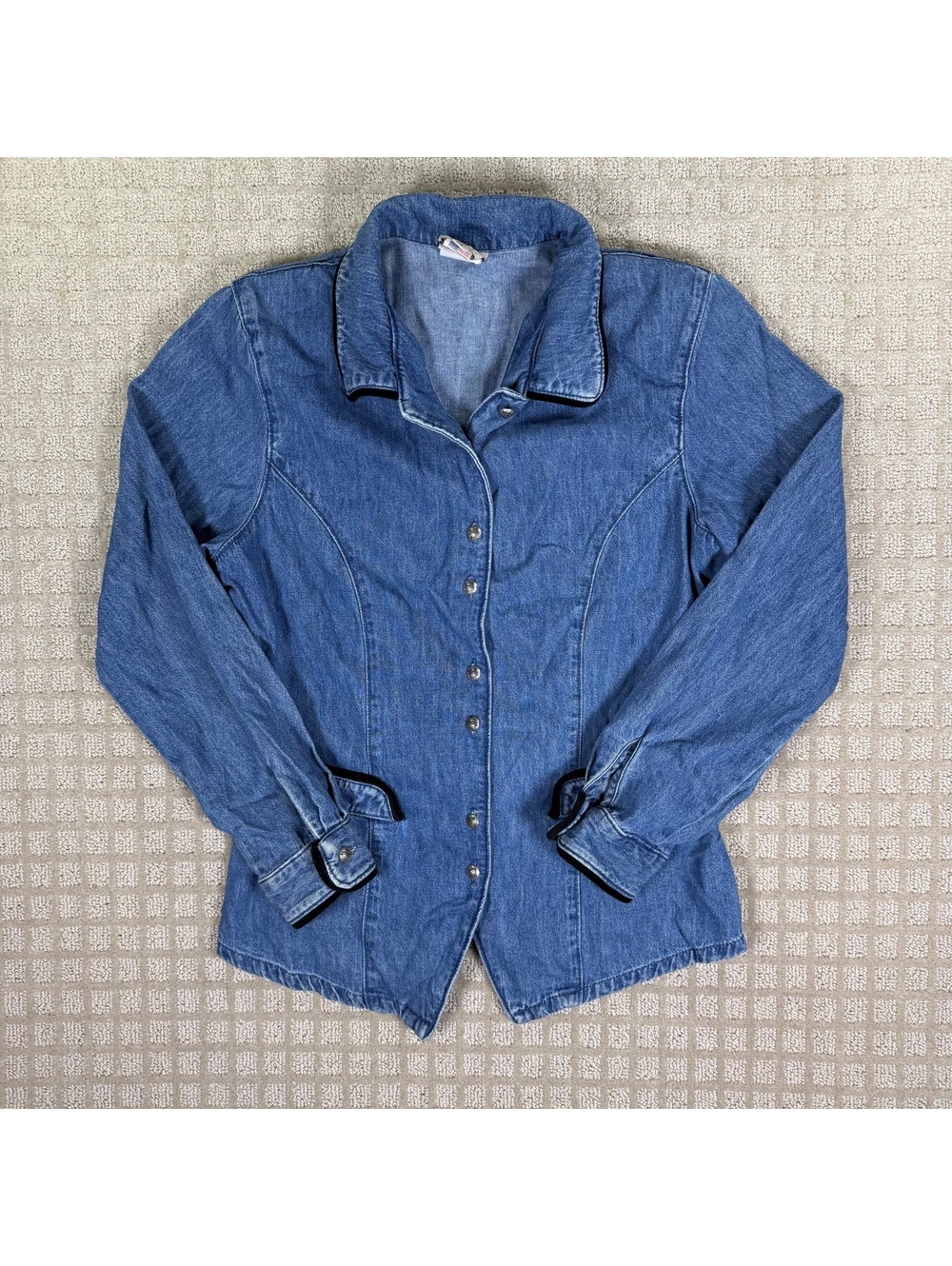 The Last Best Place Blue Denim Snap Front Shirt M